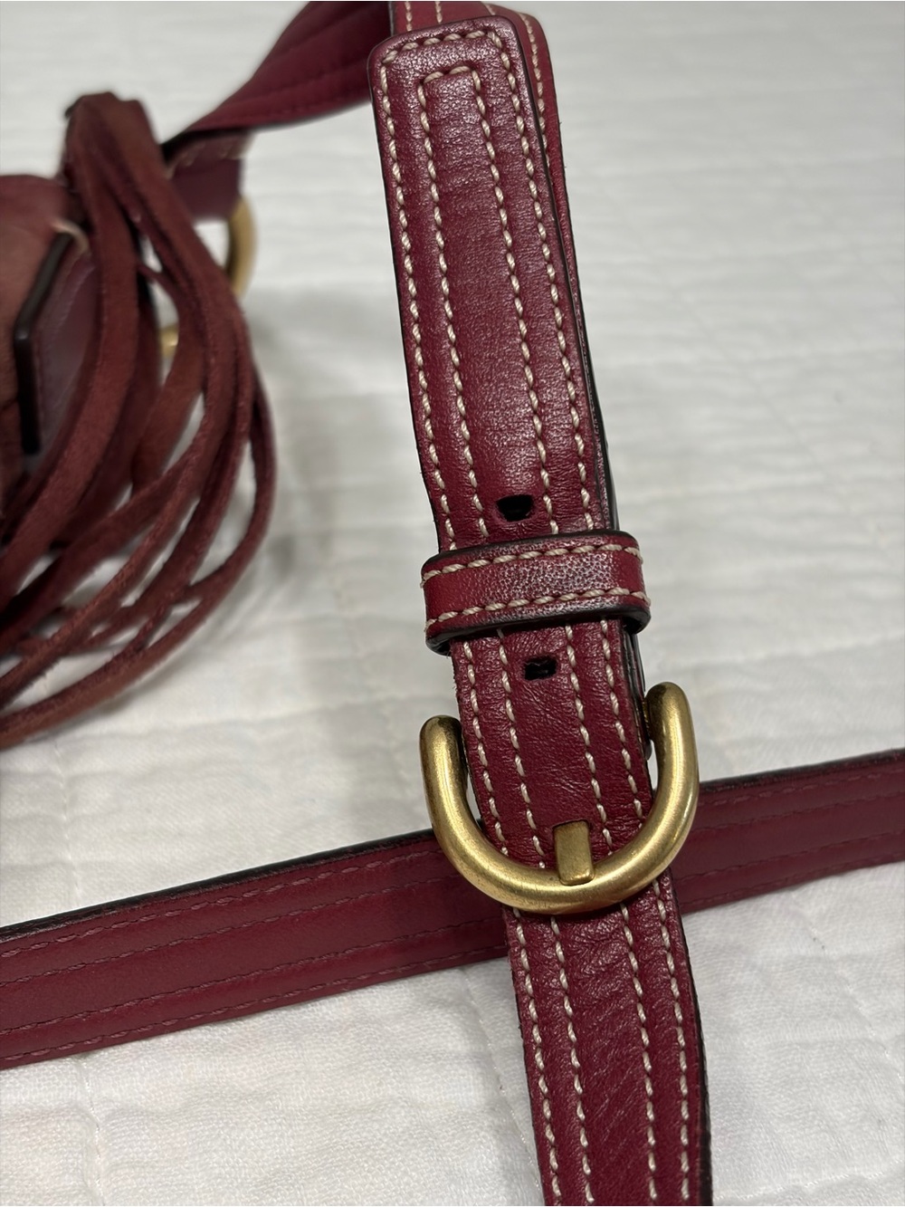 Vintage Coach Soho Suede Swing Pack Crossbody Bag in Wine/Burgundy Color - Picture 14 of 16